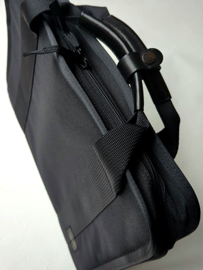 レッドブル✧ポータークリップ 吉田カバン