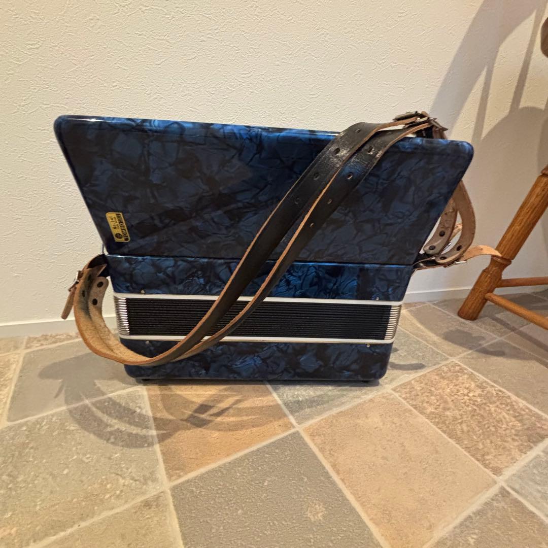 【極美品】TOMBO トンボアコーディオン No.241 ブルー