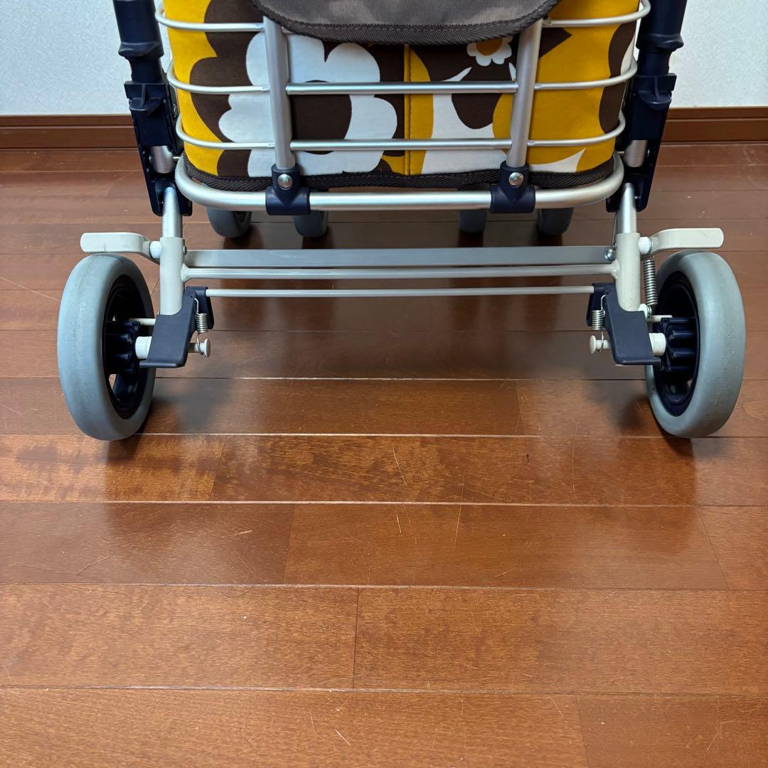 【美品】ユーバ産業株式会社　シルバーカー　ワイヤーカート　 スワレル　専用バッグ