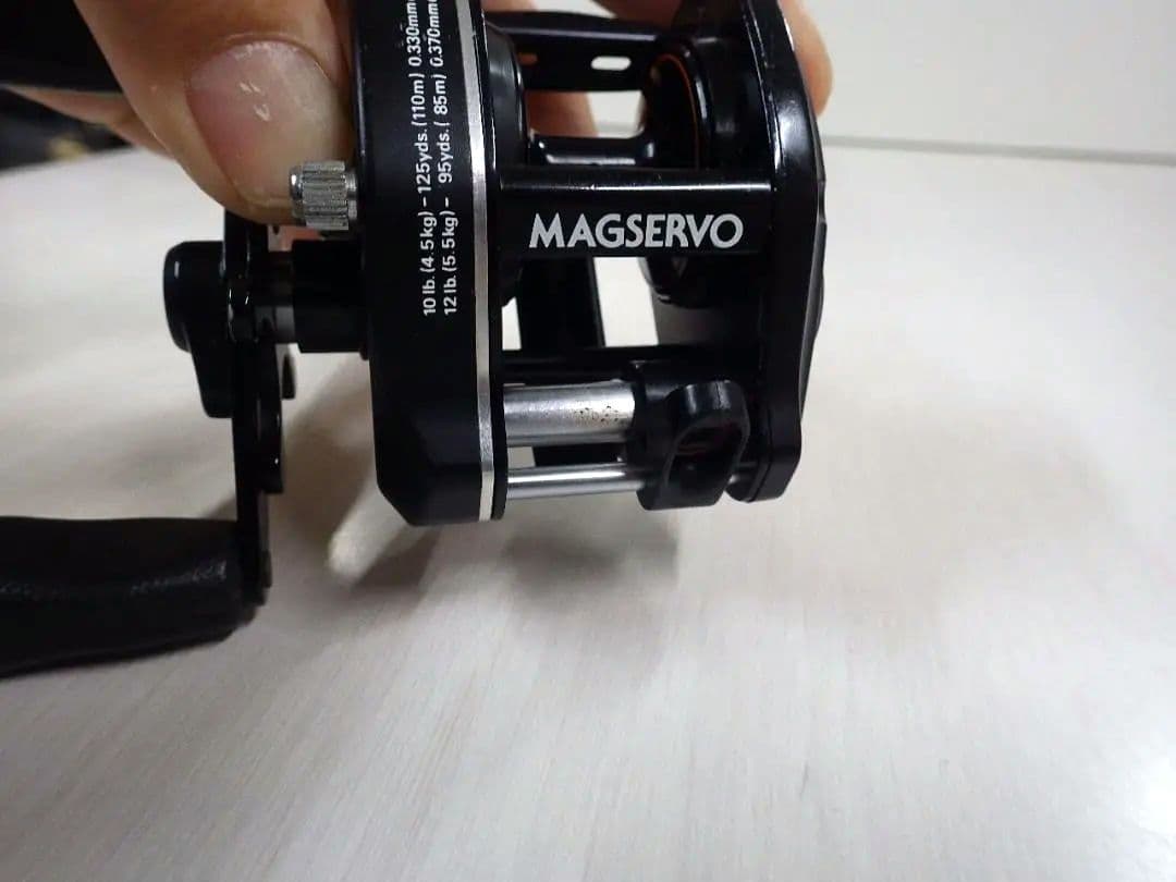 tsp0117　ダイワ ファントム　MAGSERVO GS-10美品