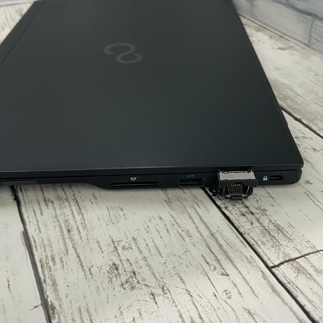 軽量薄型 i5 第8世代 富士通 ノートPC Win11 Office 軽量薄型 Office