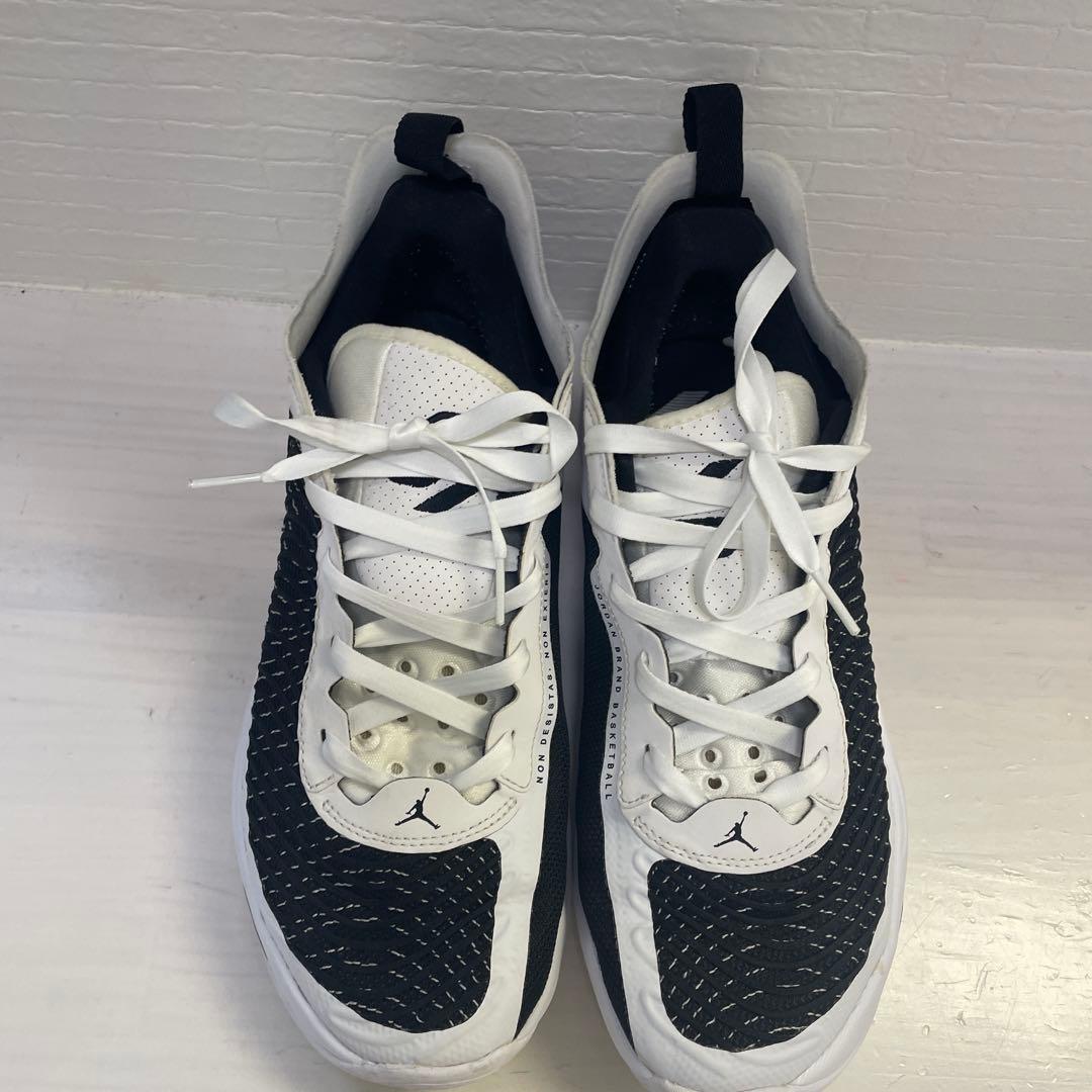 シューズ(男性用) NIKE JORDAN LUKA 1 PF \"White Black\"