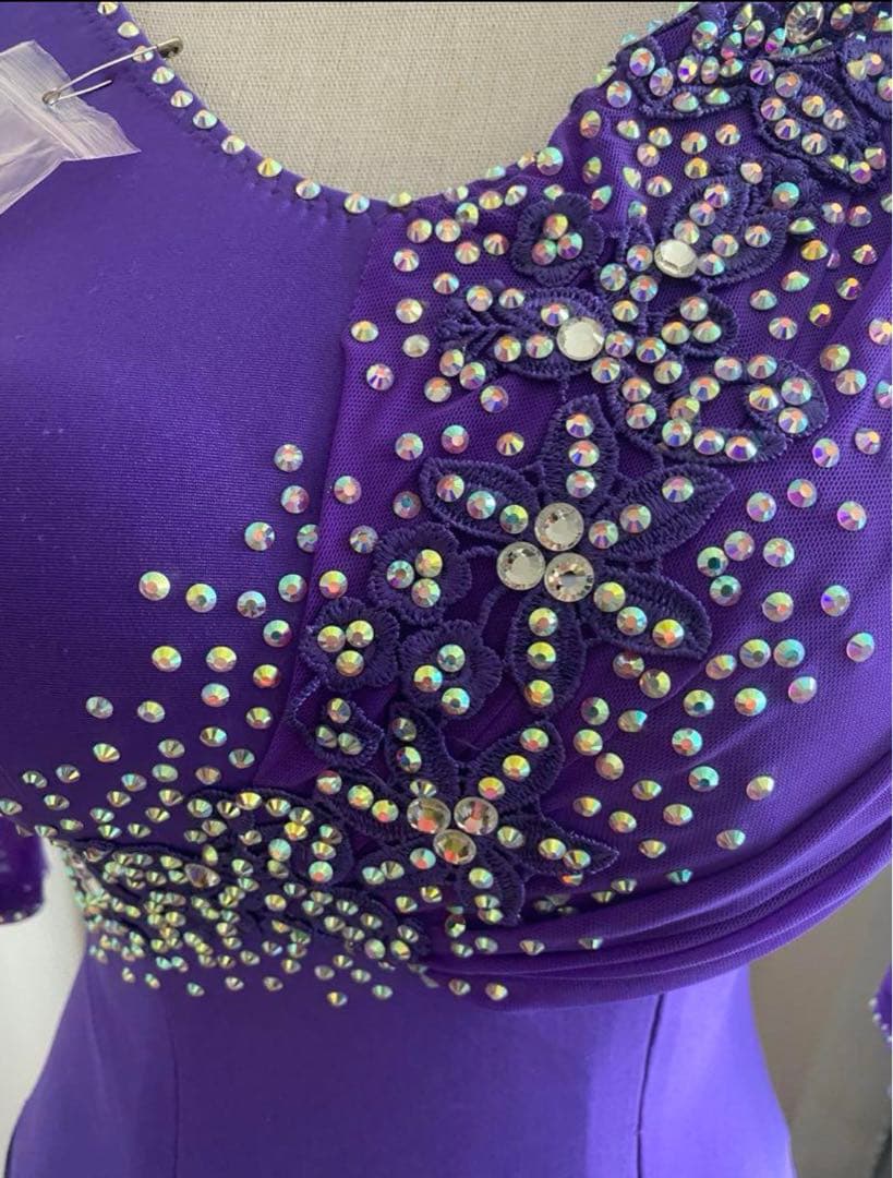 社交ダンス ドレス スタンダード 紫 試着のみ ほぼ未使用品 ストーン付き