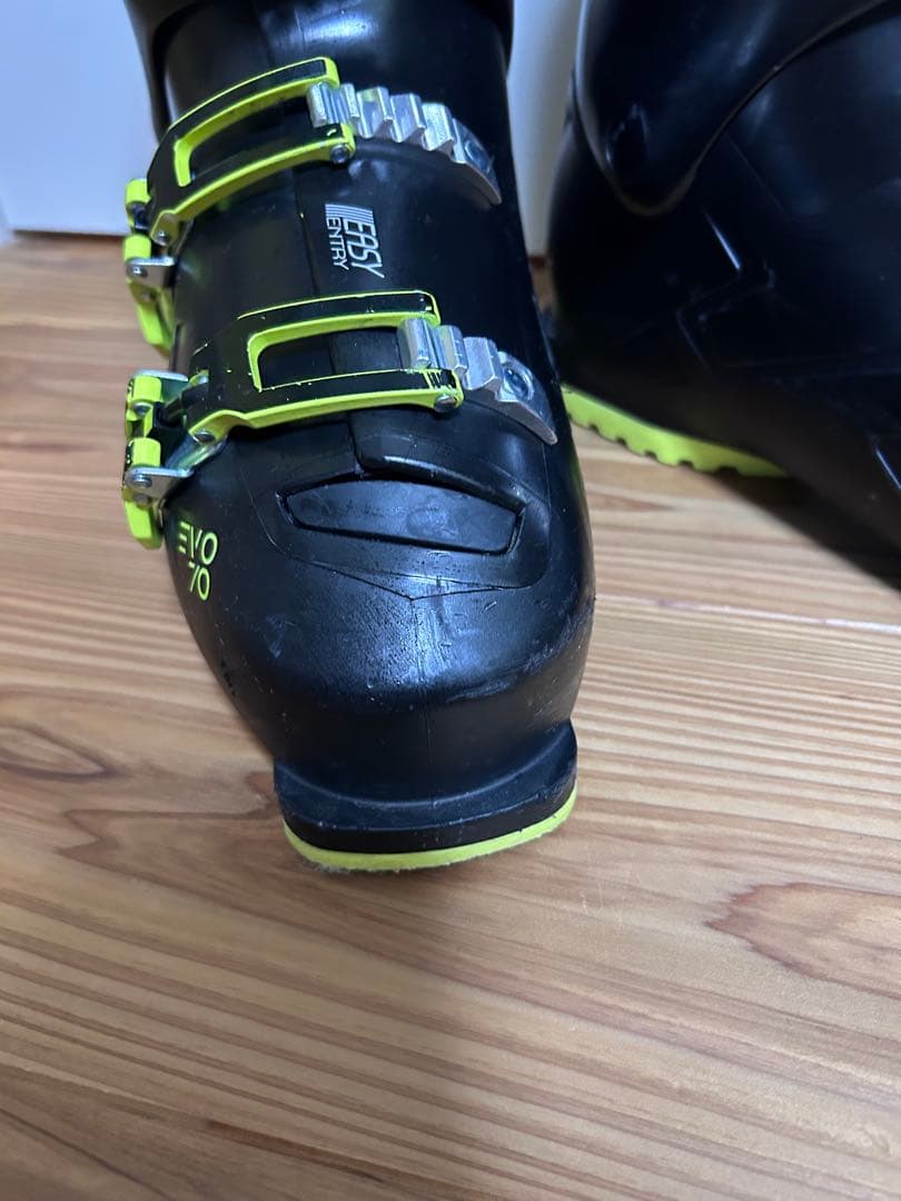 ロシニョール　スキーブーツ 26.5 EVO70