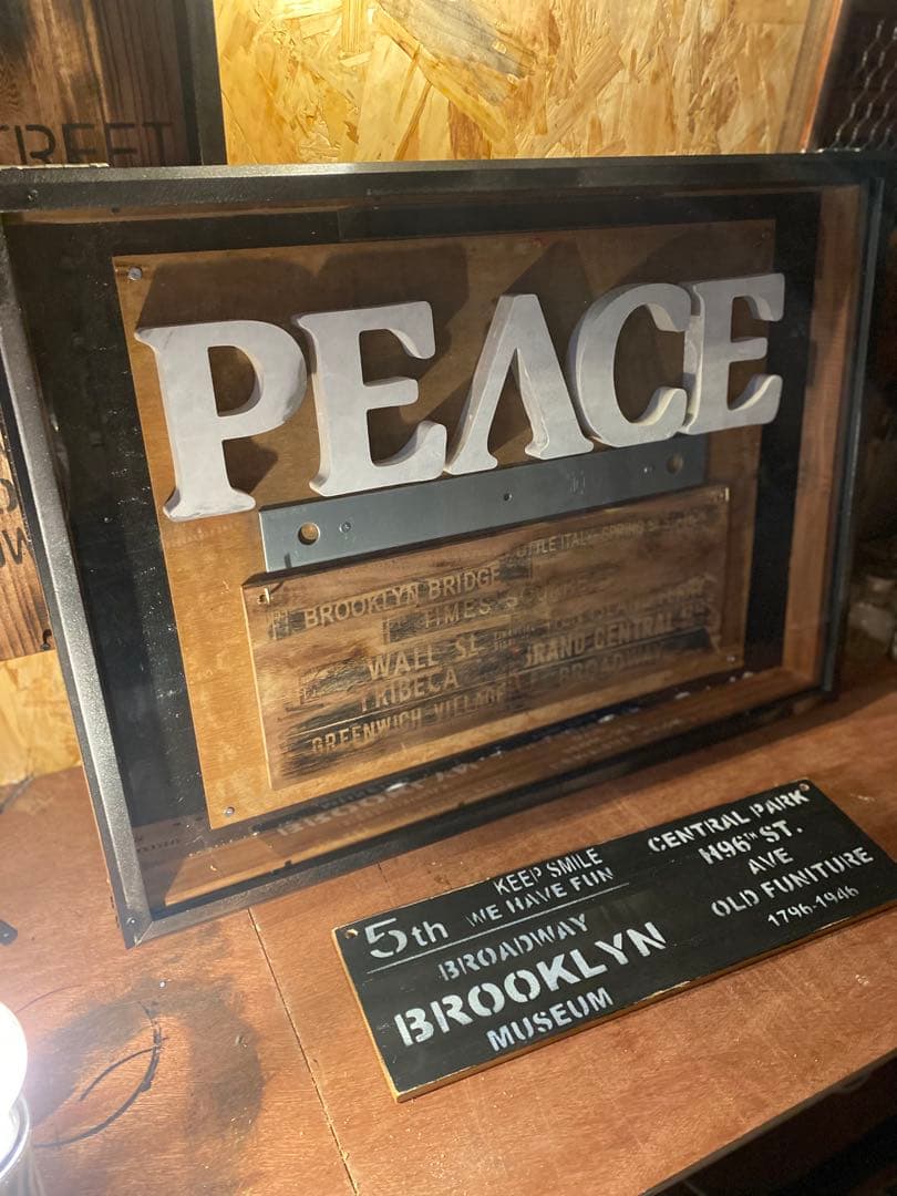 しーちゃん　PEACE看板