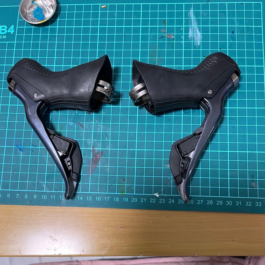 SHIMANO ULTEGRA ST-R8050 DI2動作確認済