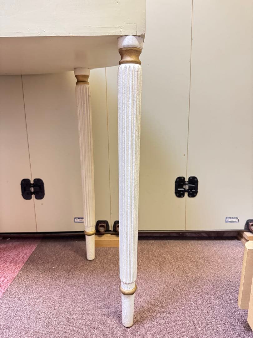 ホワイト サイドテーブル ロココ引き出し 木製