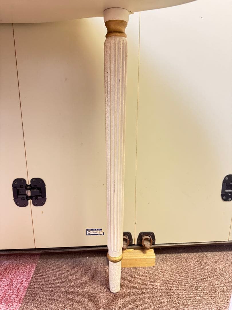 ホワイト サイドテーブル ロココ引き出し 木製