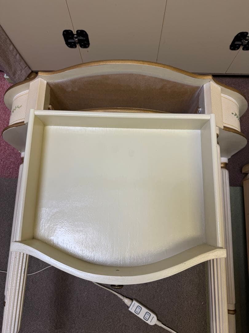 ホワイト サイドテーブル ロココ引き出し 木製