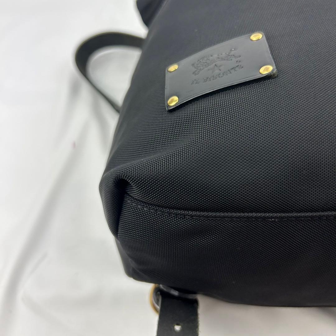 【超美品】イルビゾンテ　リュック　バックパック　レザー　ナイロン　黒　ロゴ型押し
