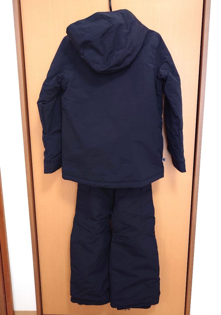 美品 BURTON KIDS スノーボードウェア M 上下 黒