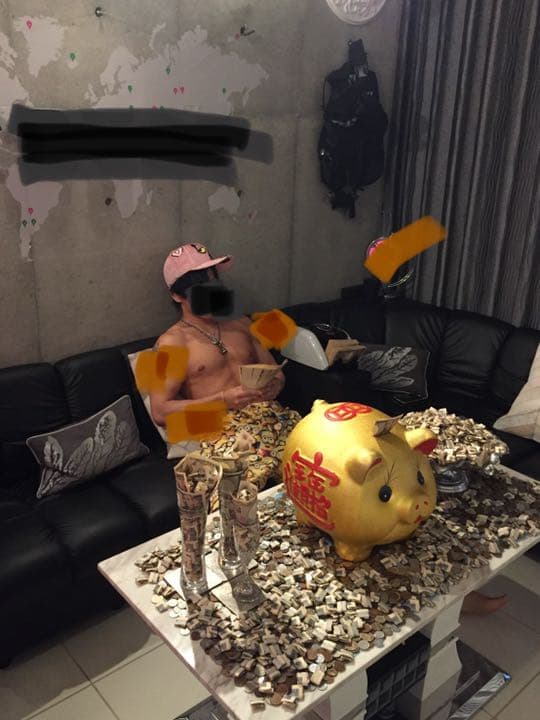 ☆ブタ☆ 貯金箱（縁起、運気抜群）