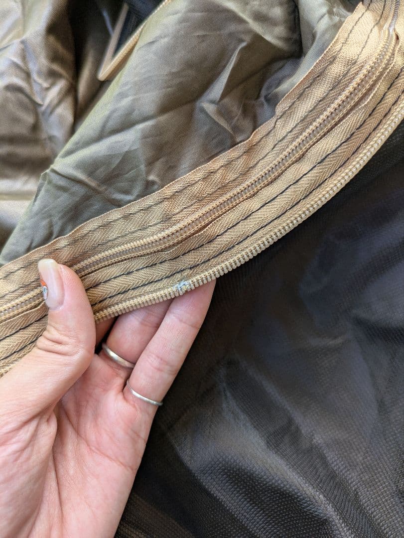 タラスブルバ グラムキャタピラー2ルームシェルターⅡ