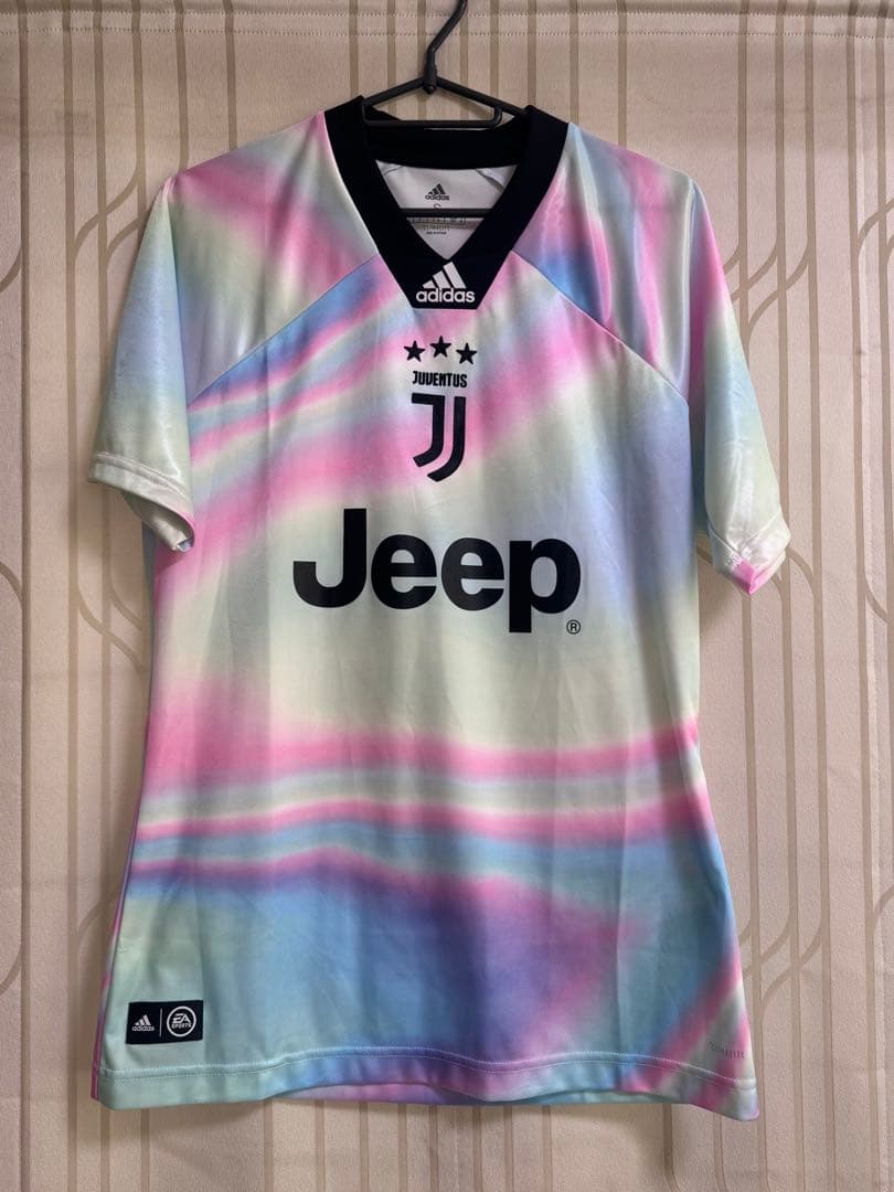 激レアEA SPOPTS FIFA19 ユベントス クリロナ 限定ユニフォーム