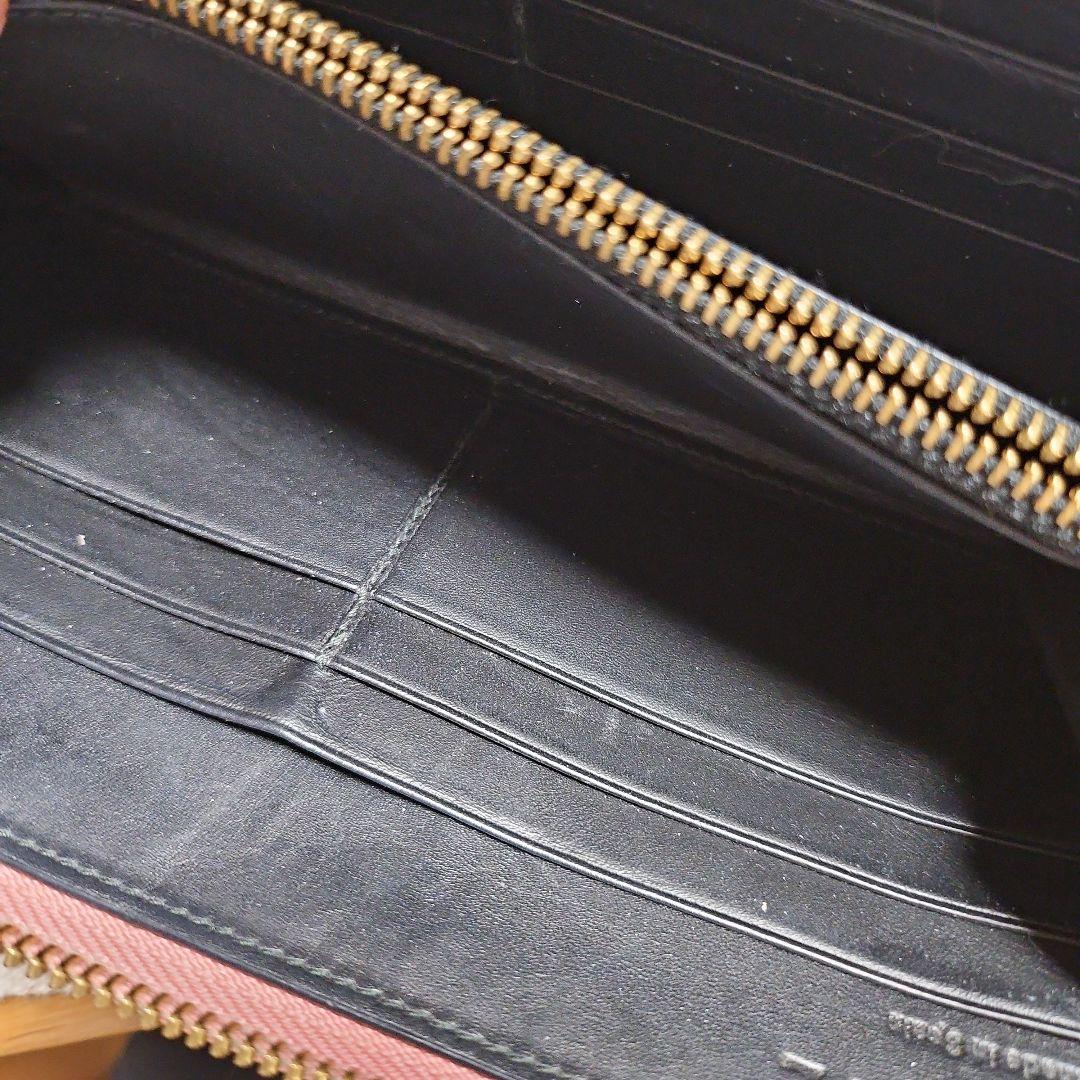 LOEWE ピンク レザー 長財布