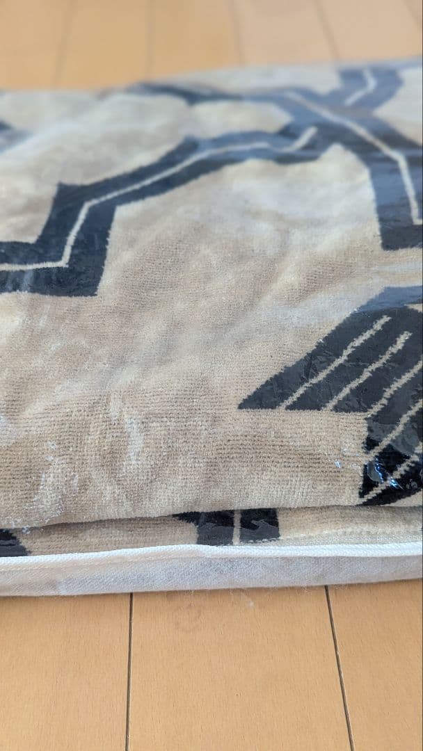 カケモノ夏　ベージュ黒