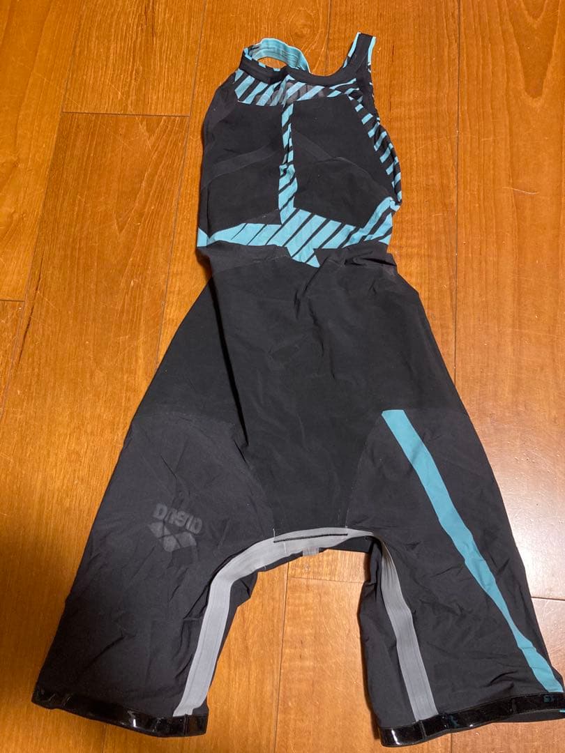 アリーナ　ダイヤモンズ アルティメット　アクアフォースX MF Mサイズ