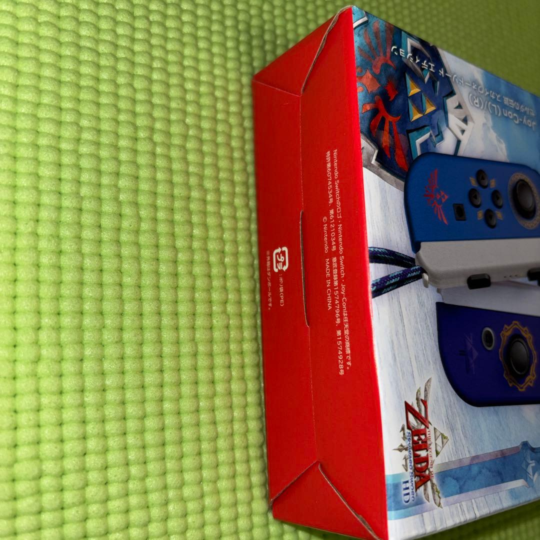 【新品・未使用】Joy-Con ゼルダの伝説 スカイウォードソード エディション
