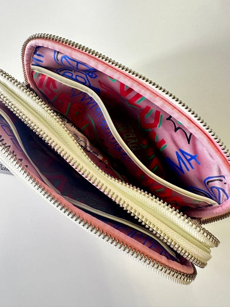 【新品未使用】ポーチ(縦:16cm横:29cmマチ:8cm) ラッセルノ1564