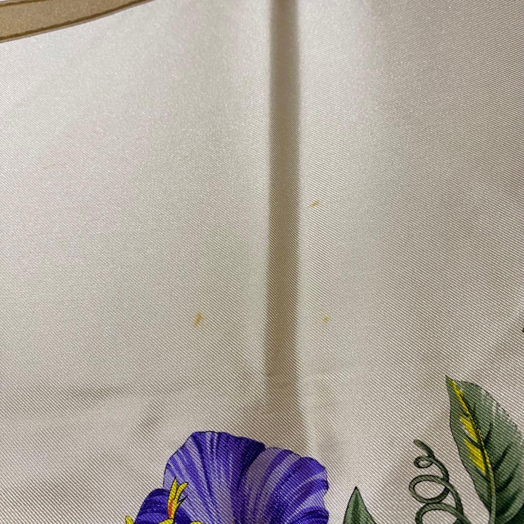 GUCCI 大判シルクスカーフ フローラル 花柄 シェリーライン ボタニカル