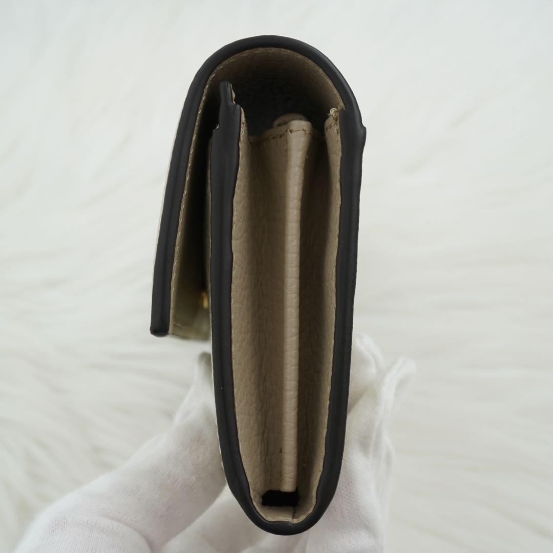 未使用品　箱付き　GUCCI グッチ　長財布　インターロッキング　GG柄 新型