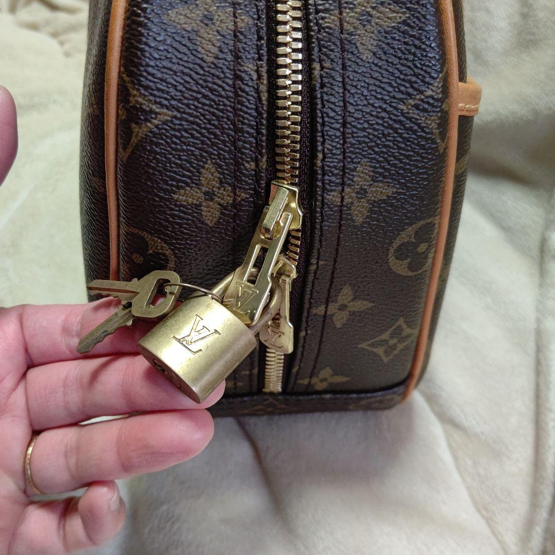 ルイヴィトン モノグラム ドーヴィル 南京錠つき - メルカリ