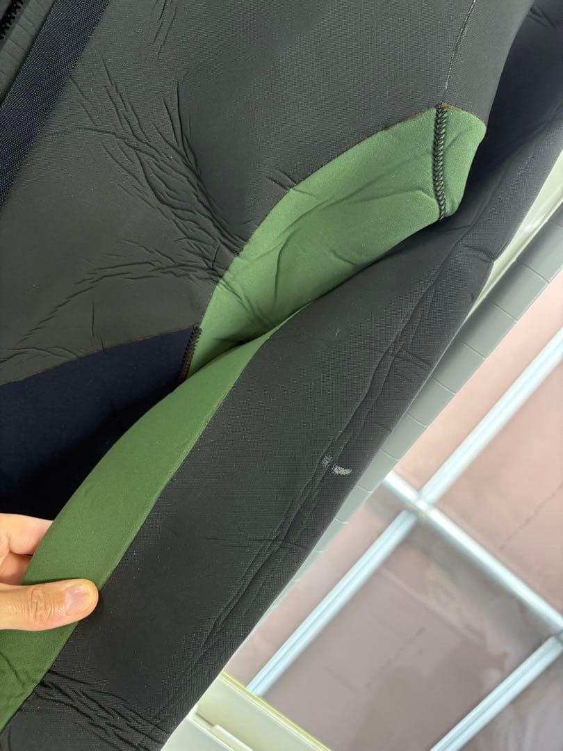 BILLABONG フルスーツ ブラック/グリーン