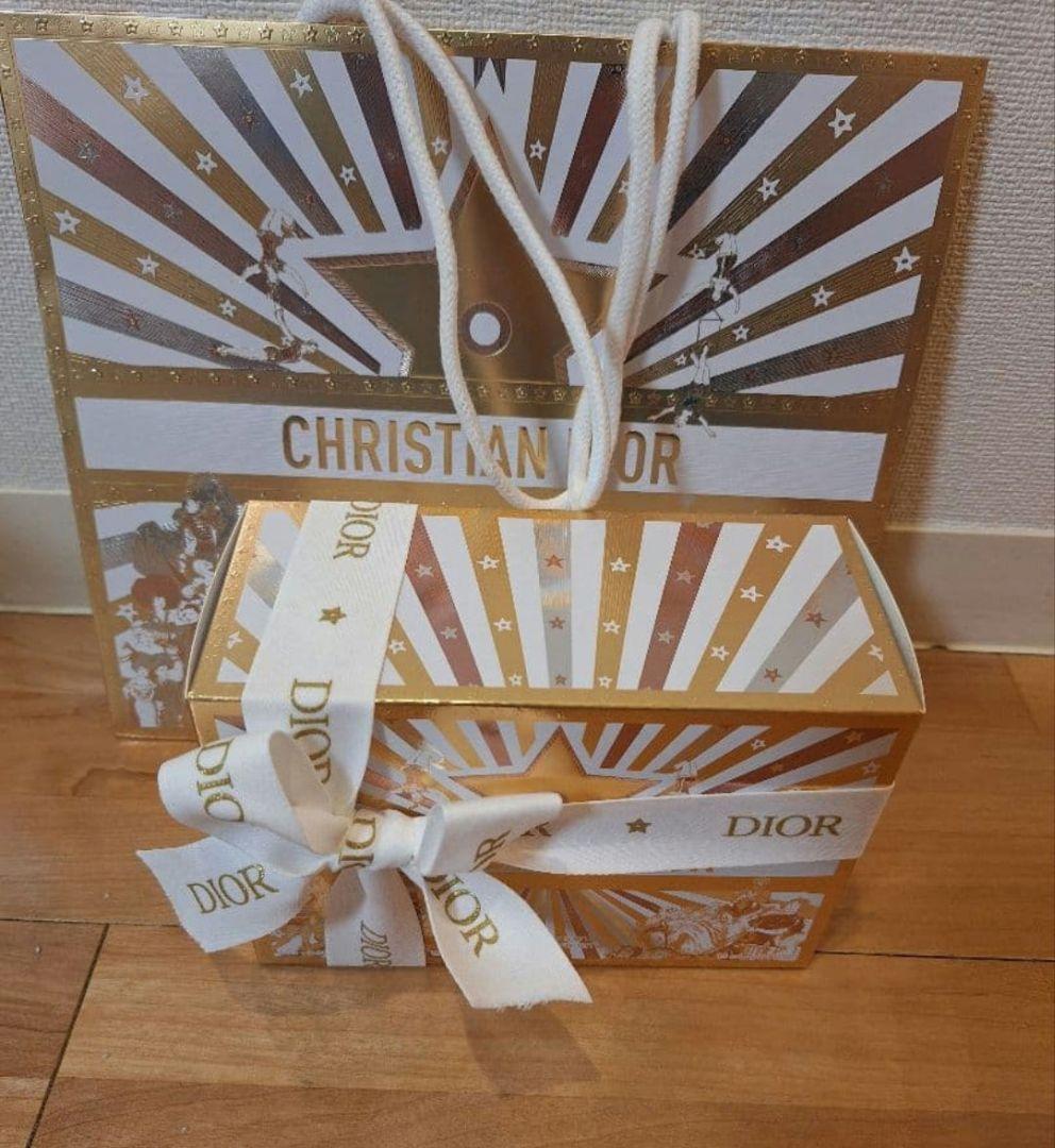 ディオール ホリデー オファー (限定品)