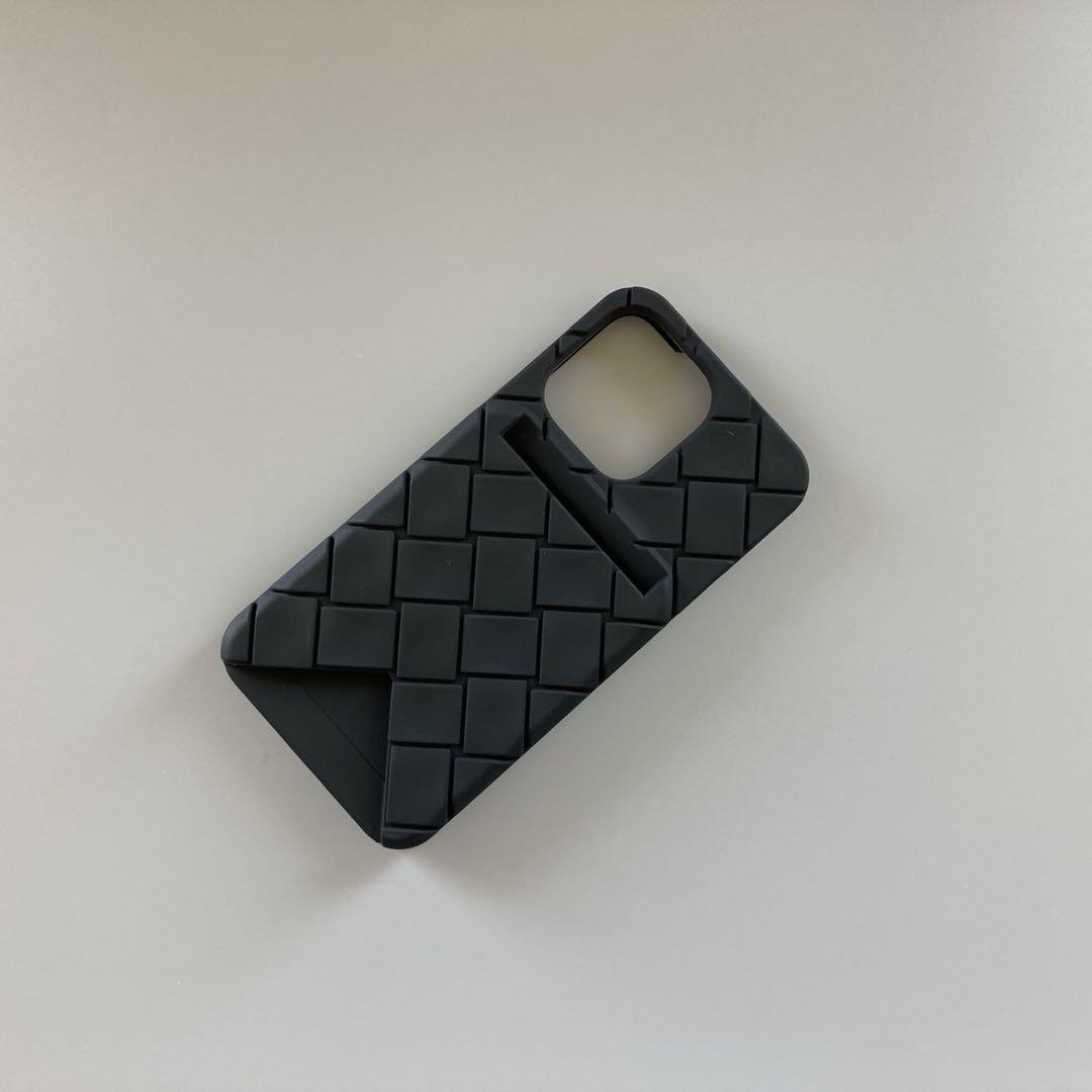 シュウ様用 新品 ボッテガヴェネタ iPhone13Proケース 黒 袋付き