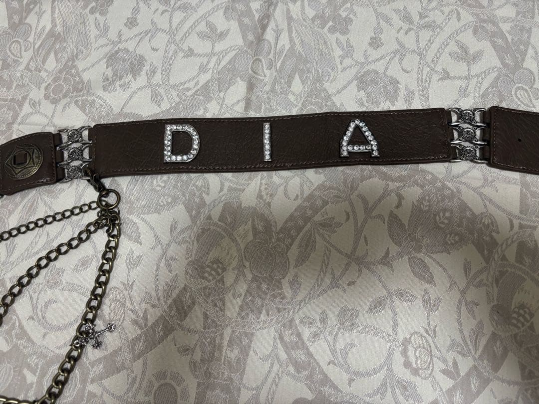 d.i.a. ダイア　クラウンバックルフェザーベルト　ブラウン　平成ギャル
