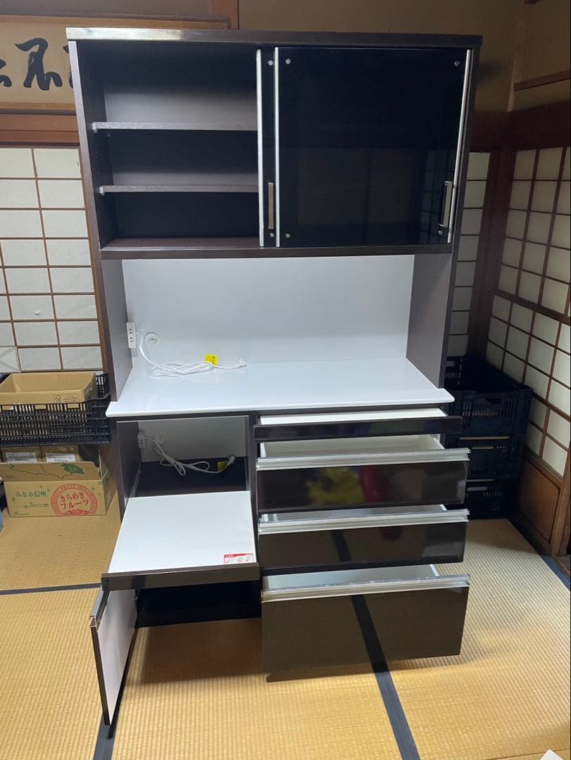 食器棚・キッチンカウンター s