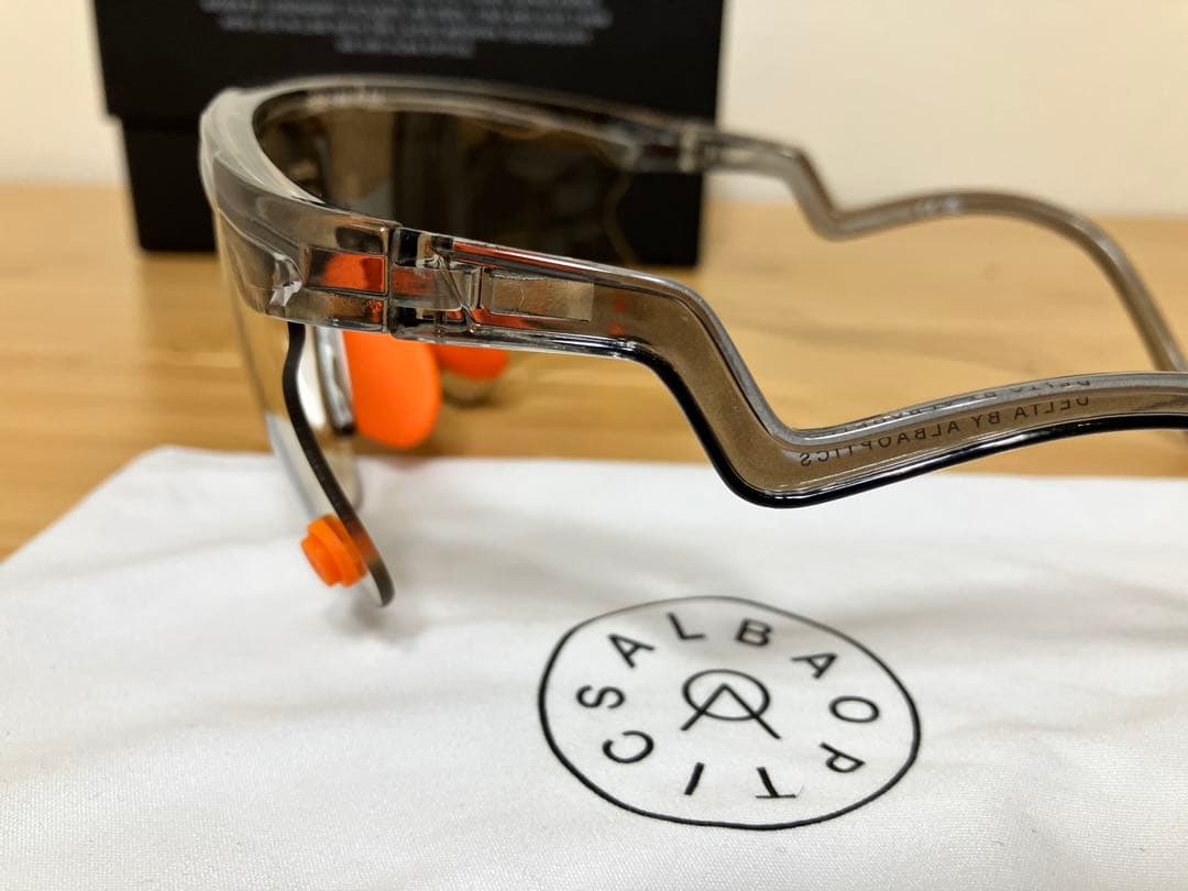 ALBA OPTICS アルバオプティクス　デルタ　調光レンズ　サングラス
