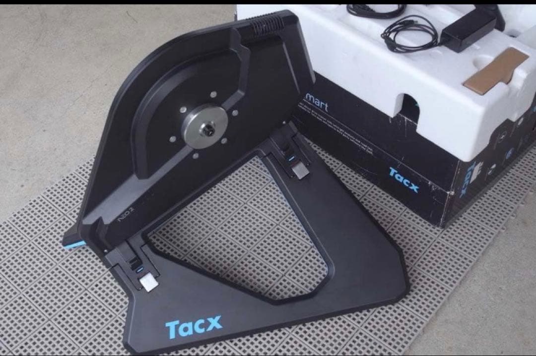 美品 Tacx NEO 2 Smart スマートトレーナー