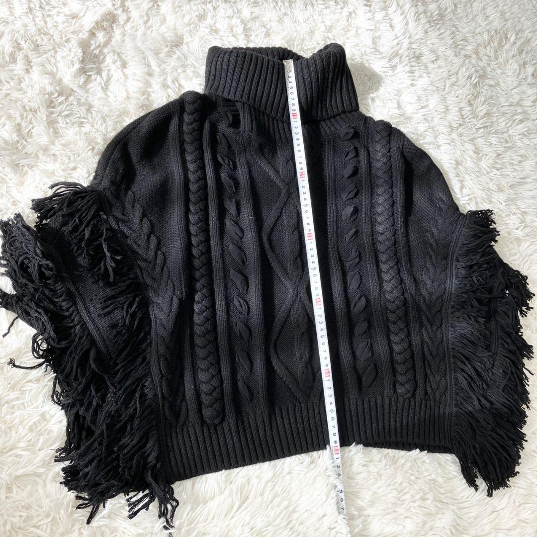 VIVIENNE TAM ケーブルニットポンチョ 肉厚 フリンジ