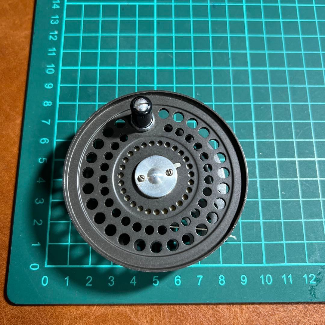 オービス　CFO3 C.F.O Ⅲ フライリール　替えスプール付き