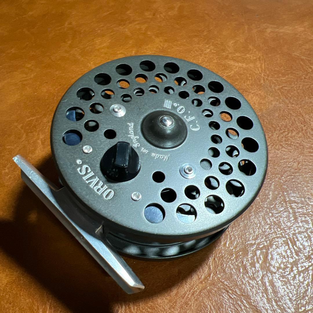 オービス　CFO3 C.F.O Ⅲ フライリール　替えスプール付き