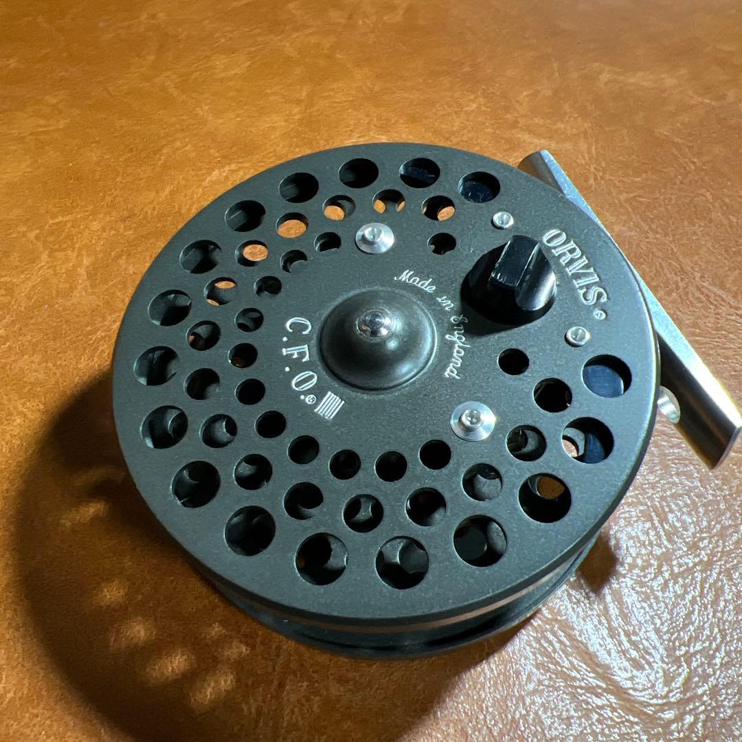 オービス　CFO3 C.F.O Ⅲ フライリール　替えスプール付き