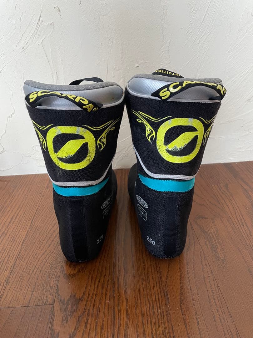 スカルパ　ゲア　TLT対応　兼用スキーブーツ 25cm