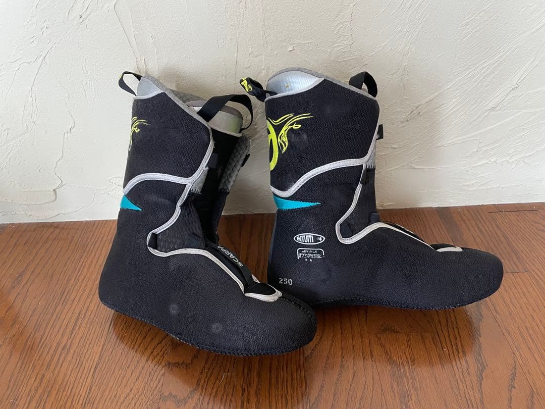 スカルパ　ゲア　TLT対応　兼用スキーブーツ 25cm