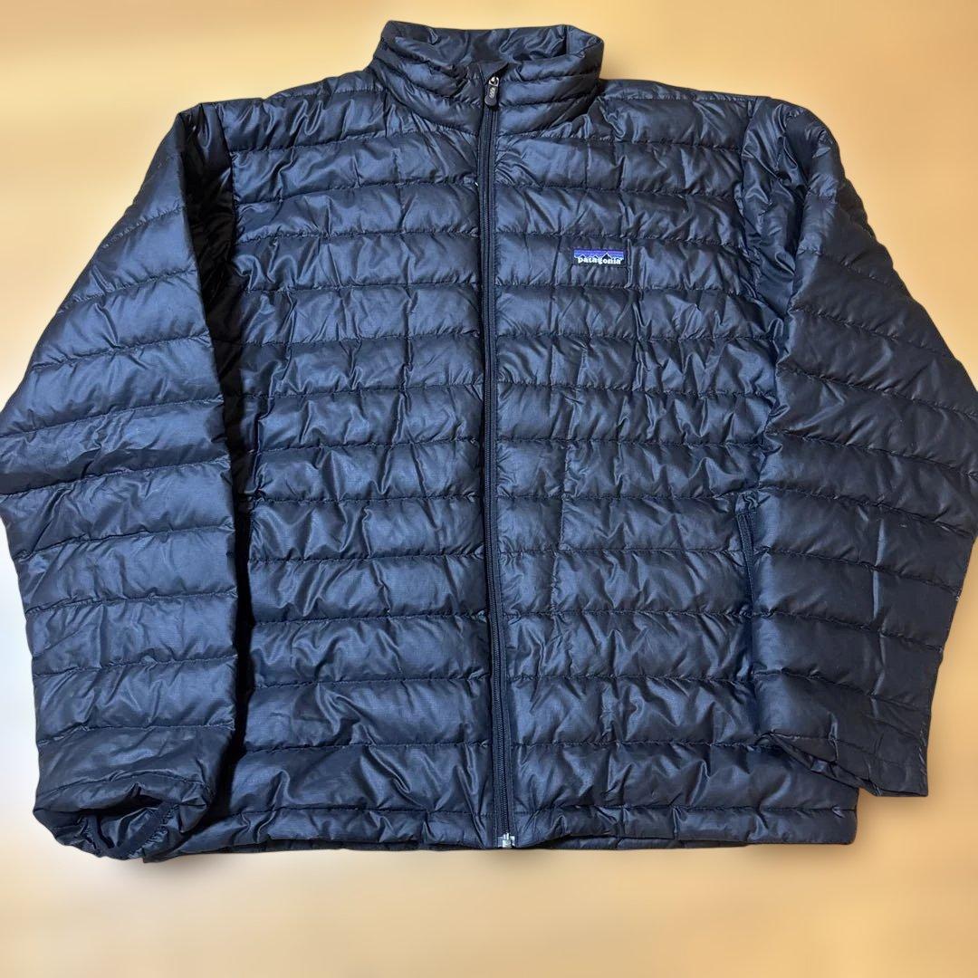 patagonia ダウンジャケット 黒　パタゴニア