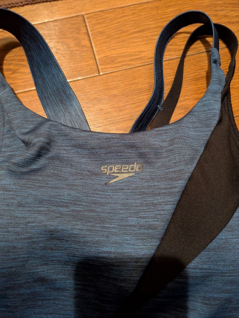 Speedo スポーツ用タンクトップ 青