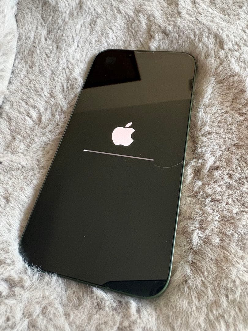 Apple iPhone 13 本体 グリーン