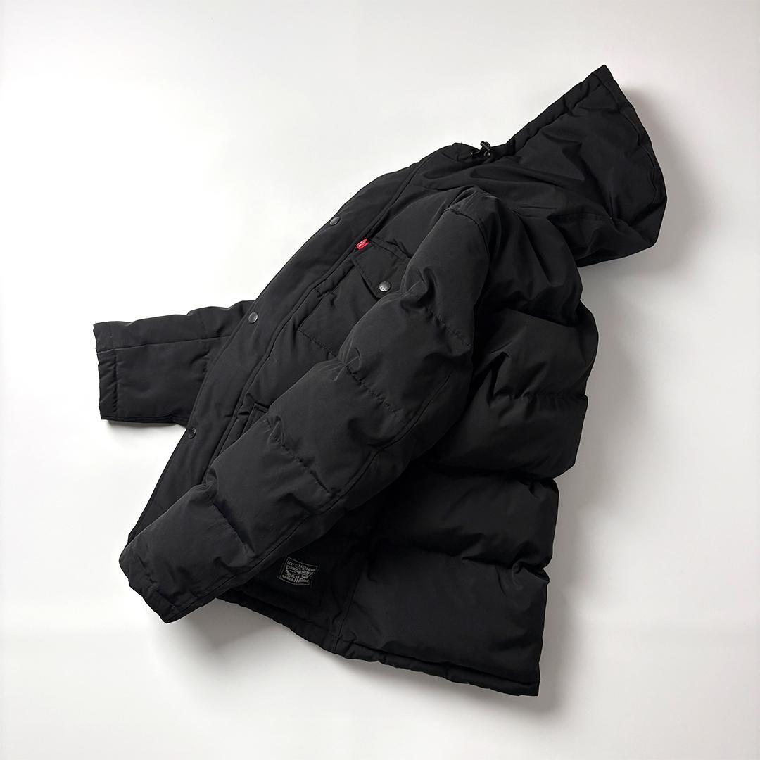 Levi's 中綿ジャケット M ブラック ダウンジャケット パフジャケット