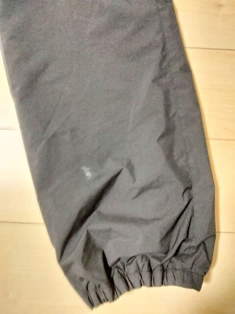 スノーボードウェア上下セット　新品美品　USS2 QUICKSILVER 人気