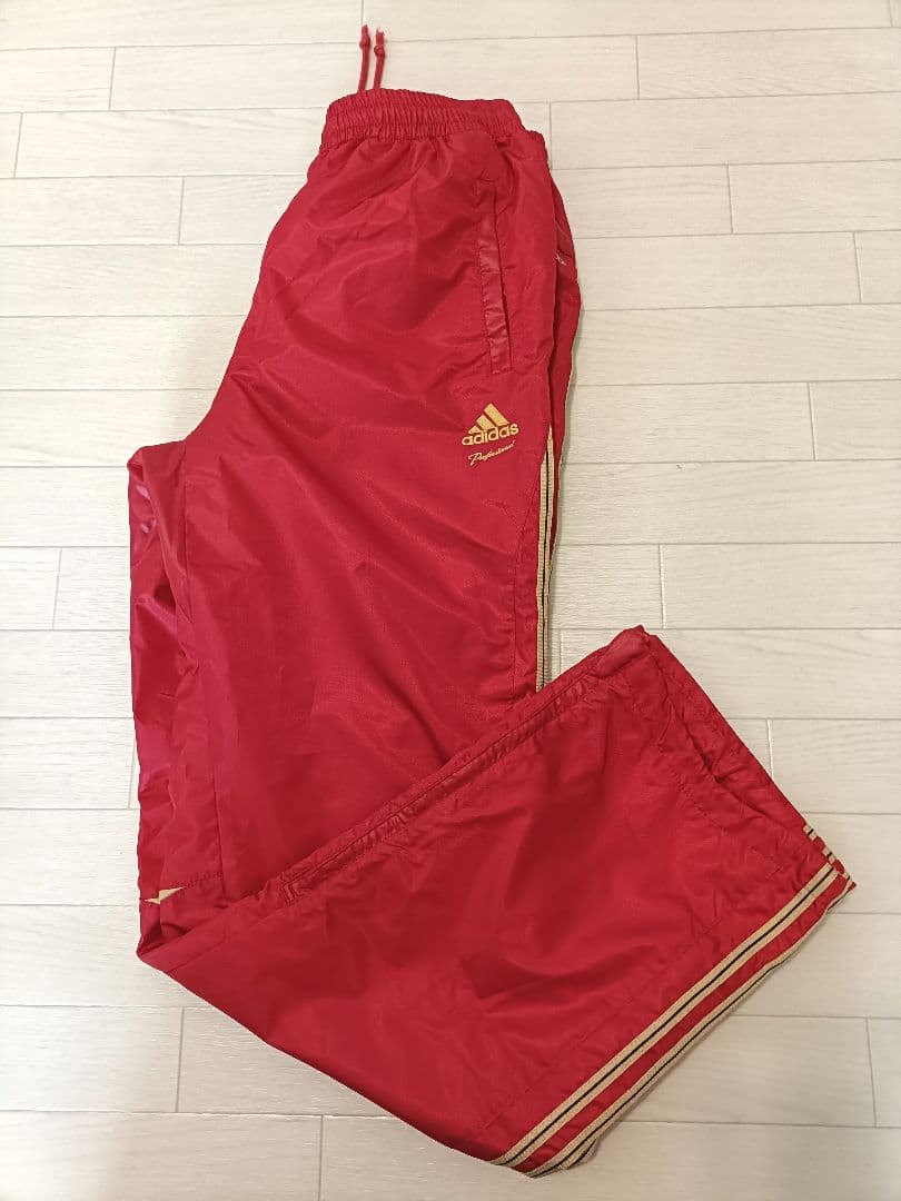 【⠀年末セール！値下げました】adidas 上下ウィンドブレーカー東京ドーム限定