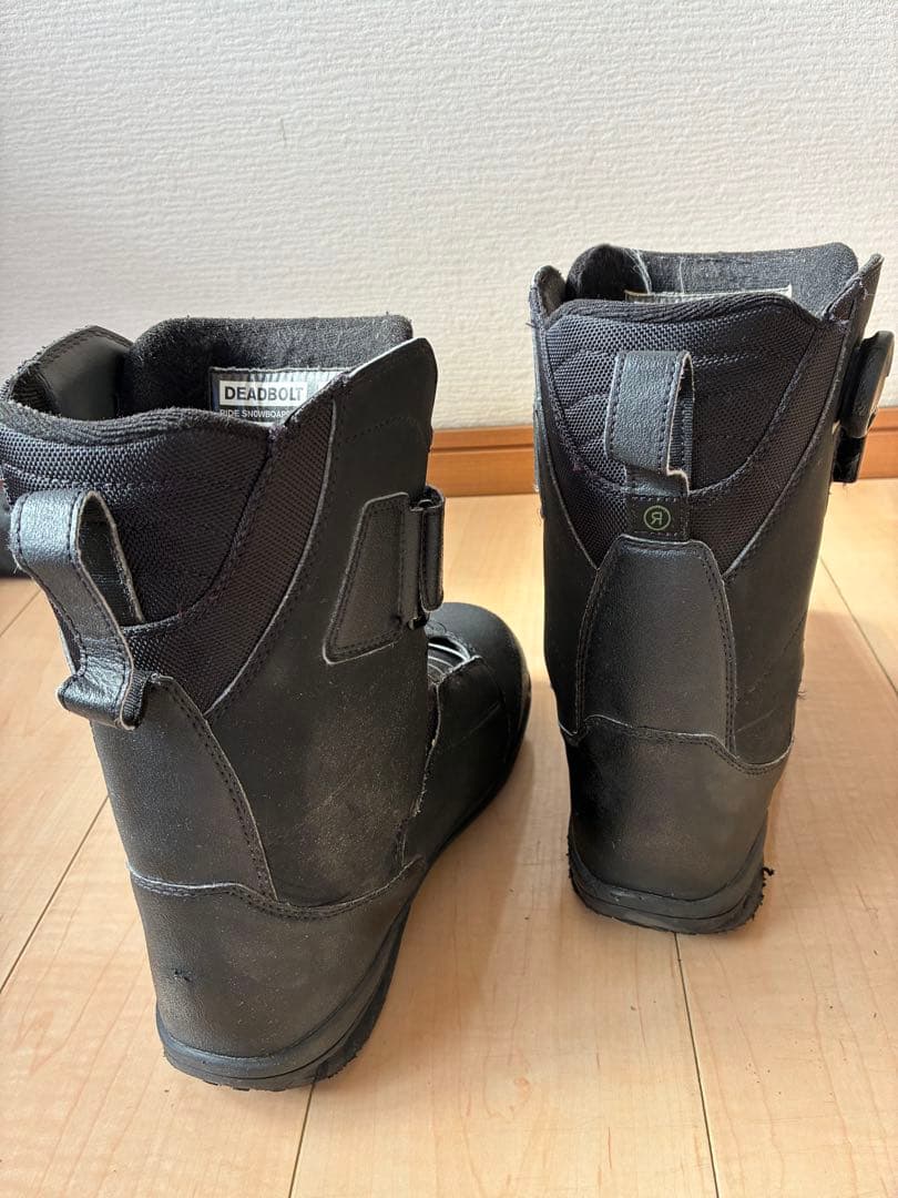 DEADBOLT スノーボードブーツ ブラック