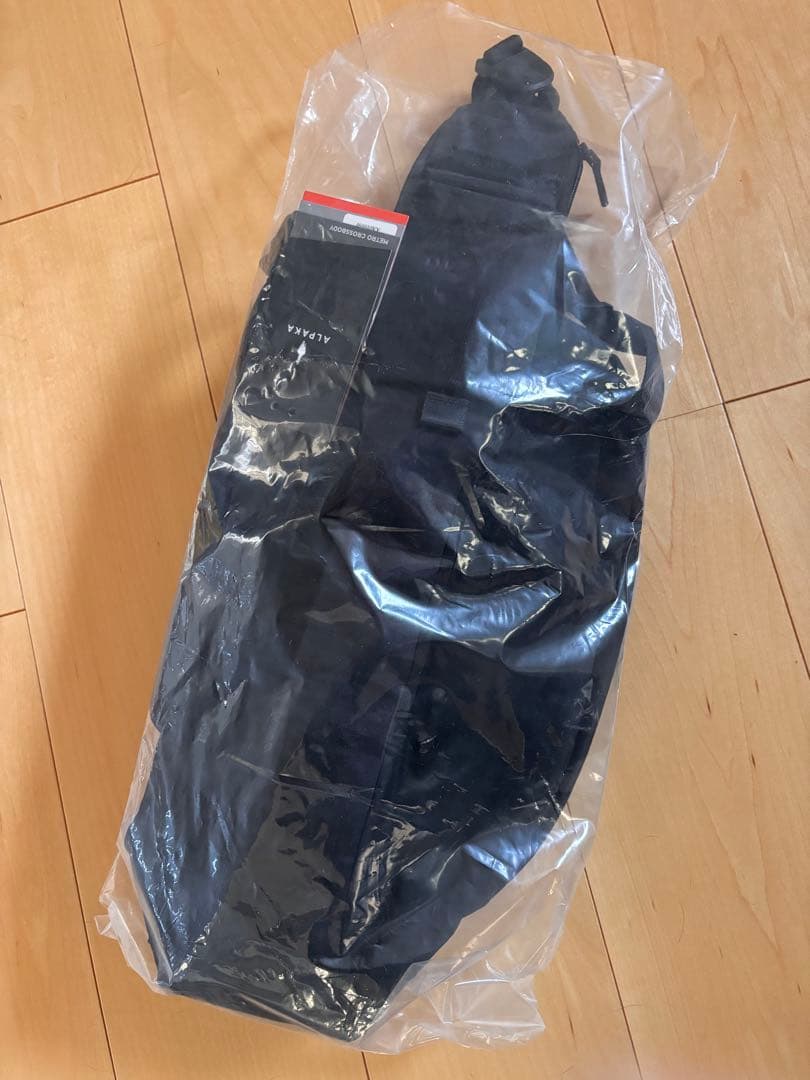 ALPAKA METRO クロスボディ X-PAC LEFT 10L 黒