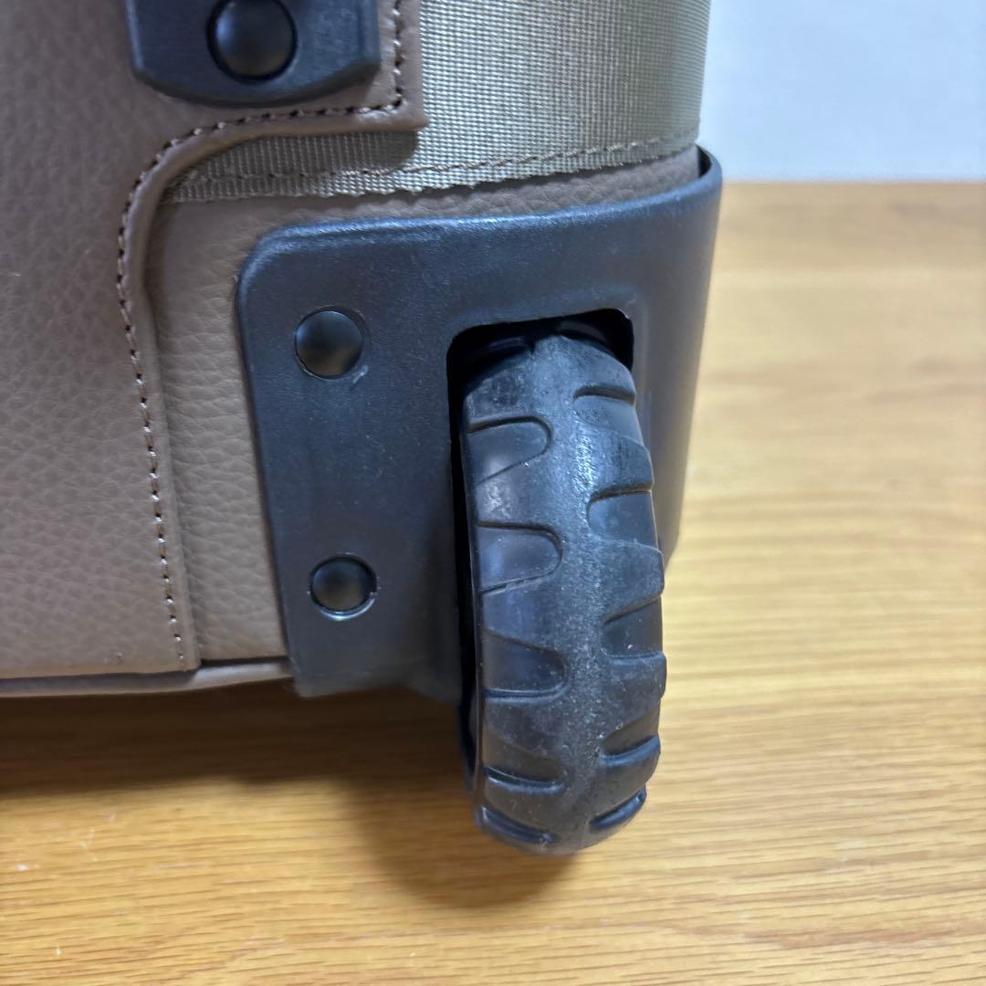 ユナイテッドアローズ　YUKINO キャリーバッグ　スーツケース　レザー