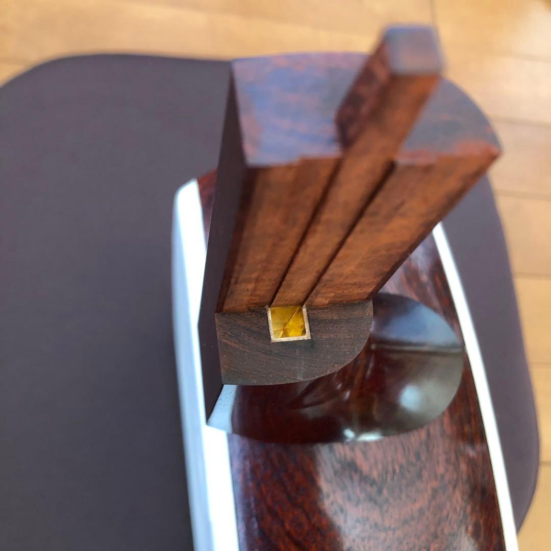 三味線　美品　地唄用　子持ち綾杉彫　金細　ケース付き