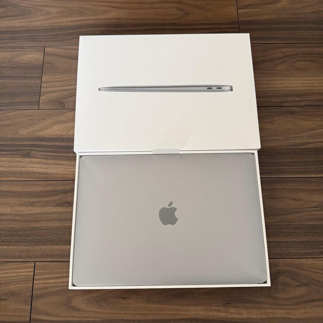 【超美品】MacBook Air 2018 13インチ